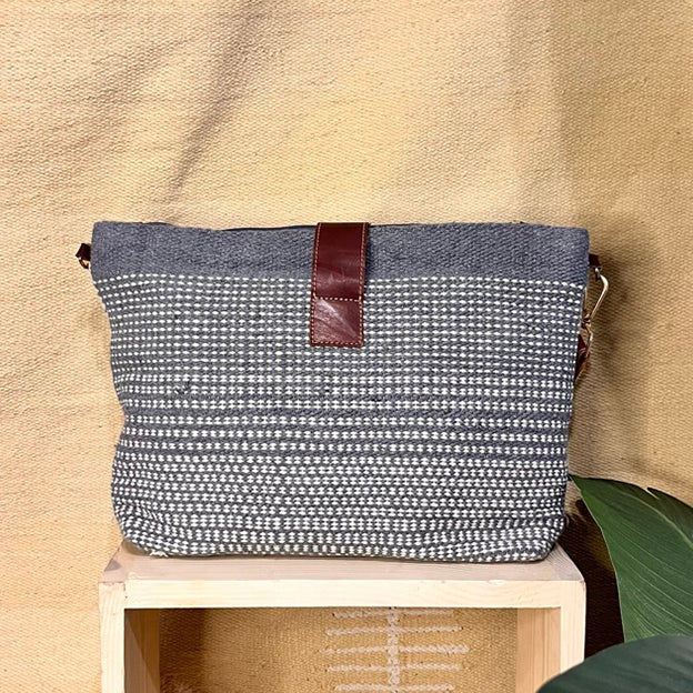 Motion Handbag