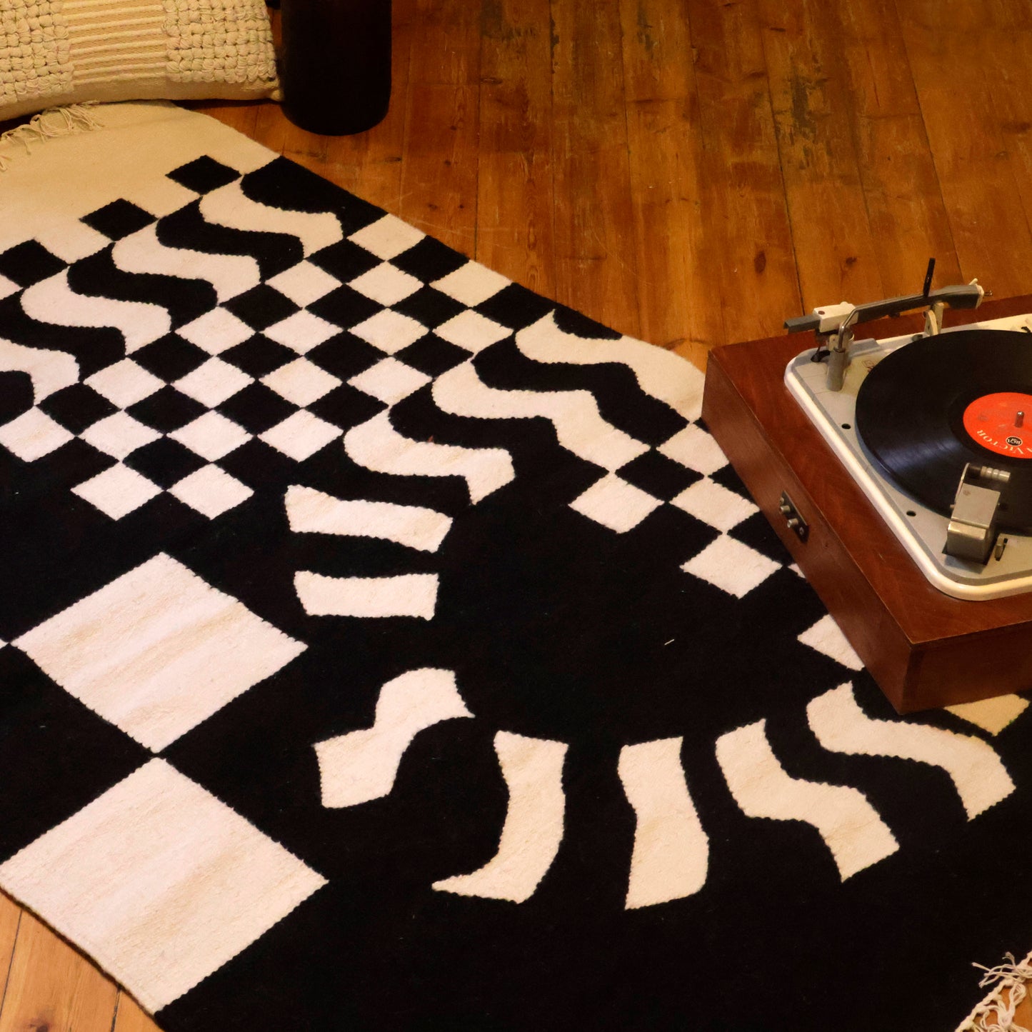 Checkered Kilim Set