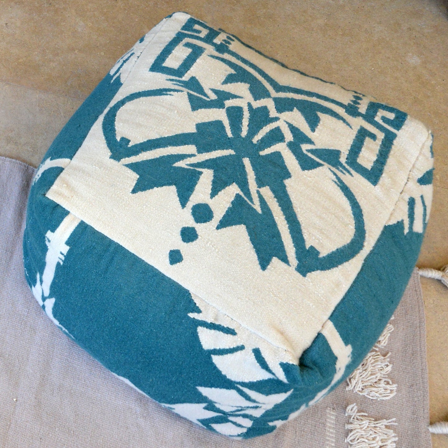 Flower Bucket Kilim Pouf