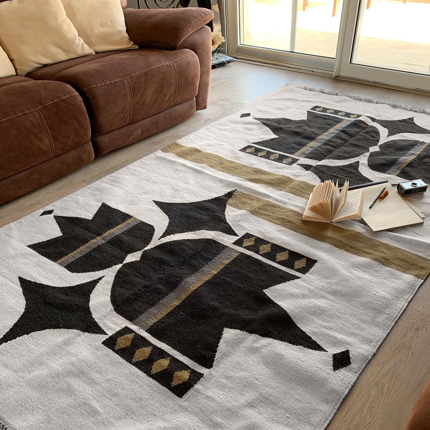 Lotus Flower Kilim Carpet